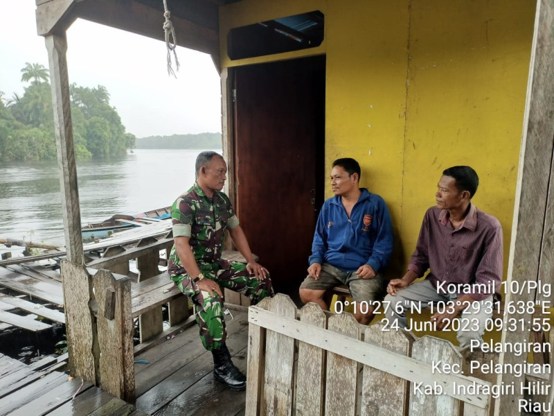 Ciptakan Rasa Aman dan Nyaman di Lingkungan Guna Jaga Ketentraman Bersama Koramil 10/Pelangiran