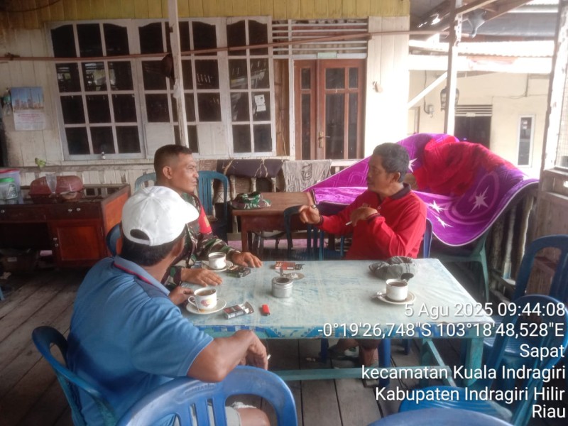 Kegiatan Komsos Babinsa Koramil 04/Kuindra Berjalan Lancar dan Efektif