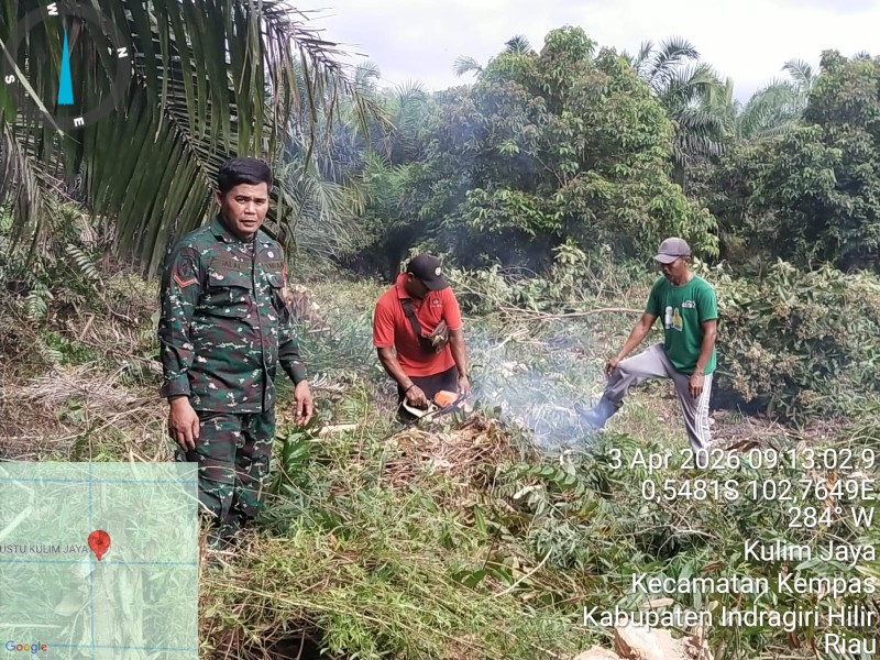 Dengan Memanfaatkan Patroli Tapal Batas Gabungan, Babinsa Koramil 03/Tpl Perkuat Keamanan Wilayah