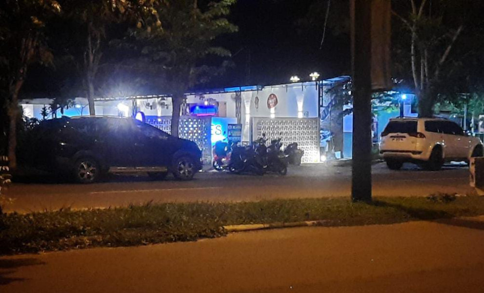 Woouu!!! Cafe Nes Bar Kisaran Menyediakan Minuman Alkohol Dosis Tinggi dan Mengganggu Kenyamanan Warga