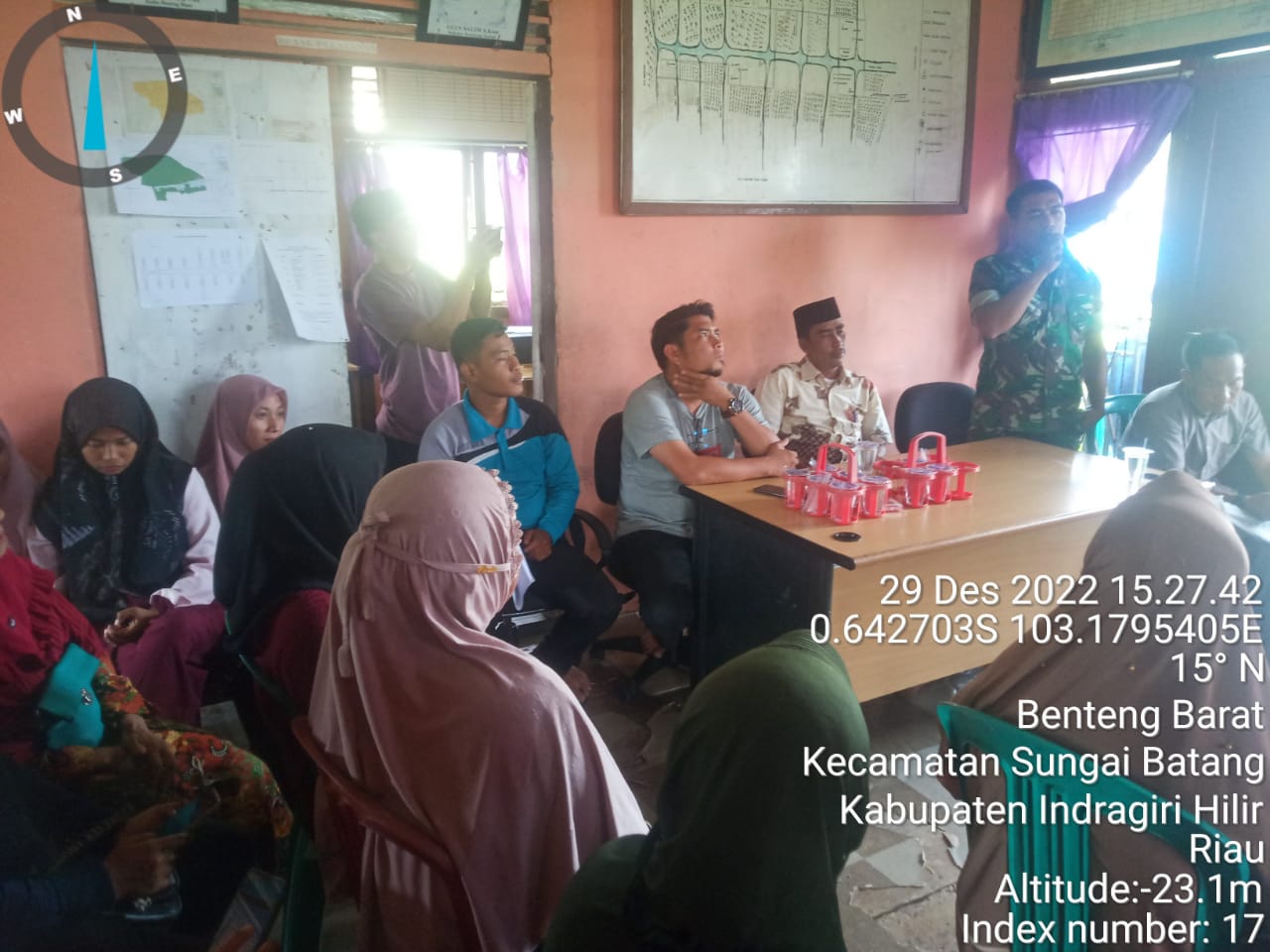 Babinsa Benteng Barat Dampingi Rapat Koordinasi Desa