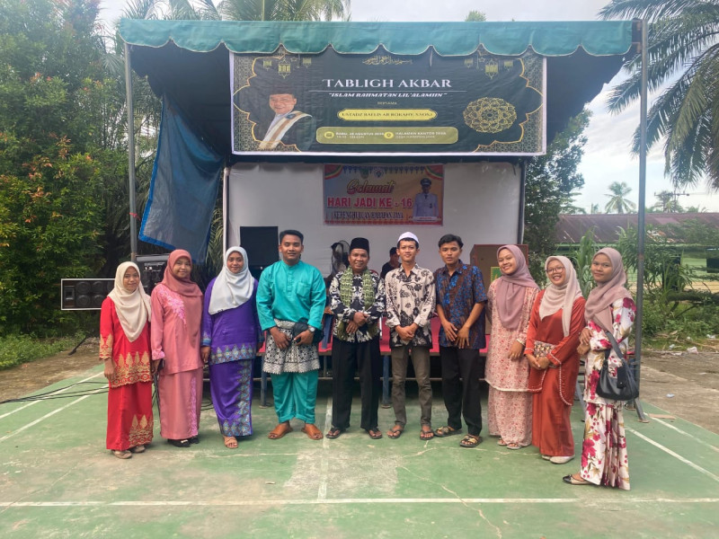 Peringati HUT Desa Harapan Jaya, Mahasiswa/i KKN UIN Suska Riau Gelar Tabligh Akbar