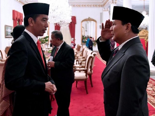 Jokowi Melawan Prabowo soal Korupsi Stadium 4