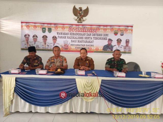 Bersama Camat dan Polsek, Babinsa Koramil 05/Gas Berikan Materi Wasbang 