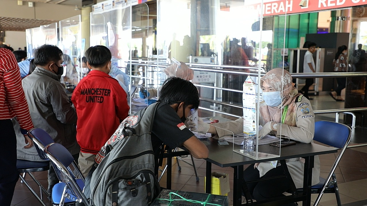 Libur Natal dan Tahun Baru, Bandara Hang Nadim Batam Perketat Protokol Kesehatan