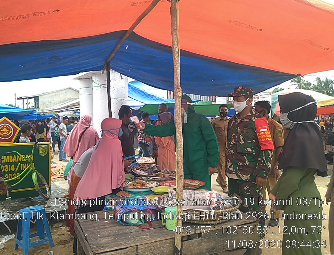 Satgas Penegakan Disiplin Giatkan Pencegahan Covid-19 di Pasar Teluk Kiambang 