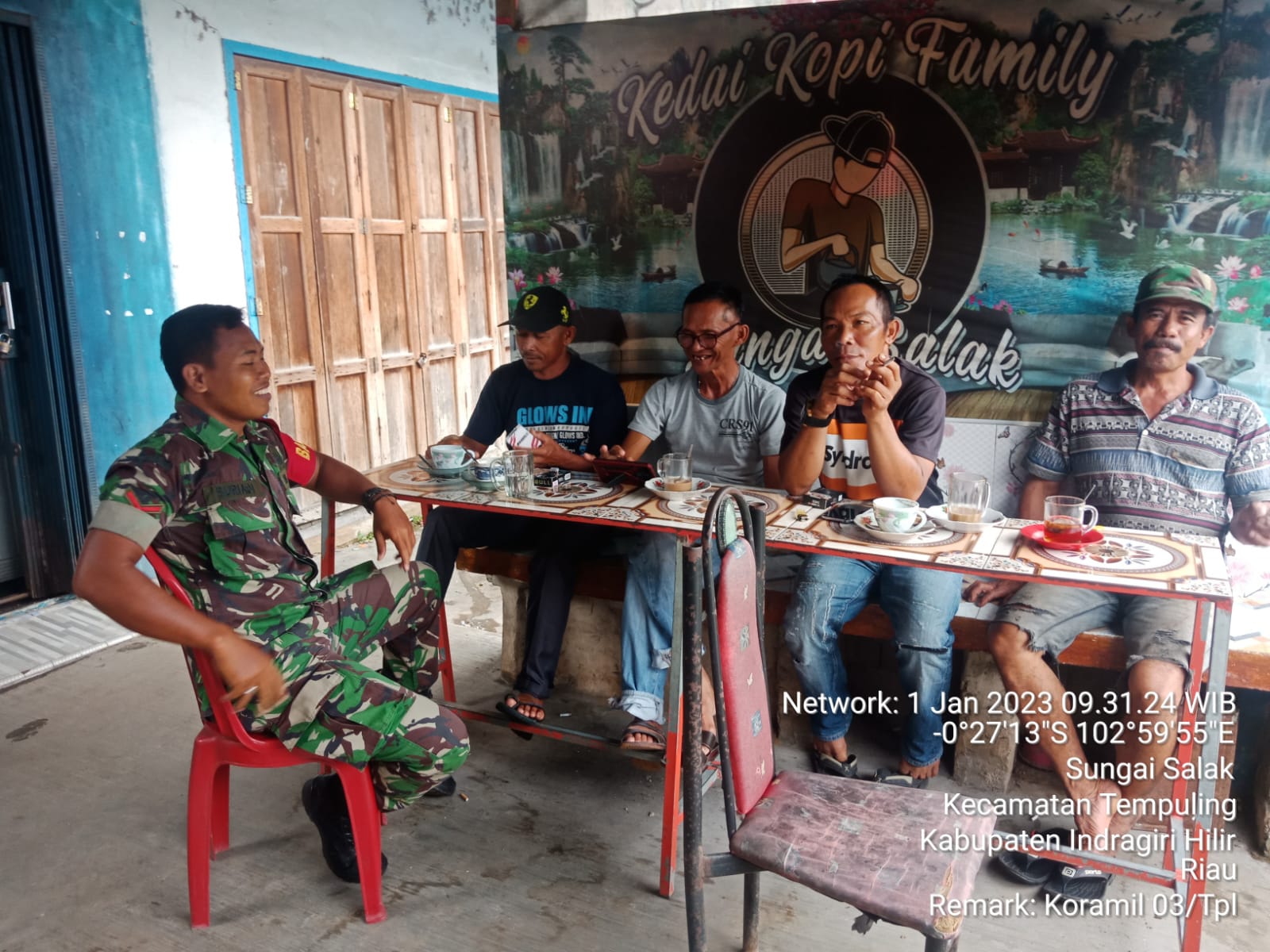 Di Awal Tahun Baru 2023, Dengan Semangat Yang Baru, Kopda Suriadi Tingkatkan Peran Dirinya Sebagai Babinsa