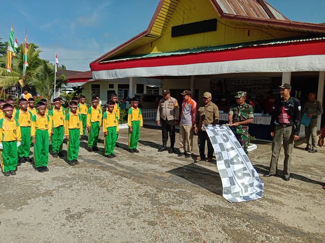Danramil 03/Tpl Hadiri Kegiatan Lomba Gerak Jalan Beregu Dalam Rangka Memeriahkan HUT RI ke 78