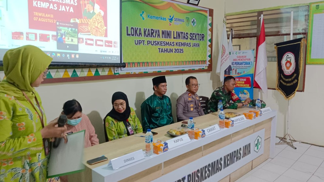 Babinsa Koramil 03/Tempuling Hadiri Loka Karya Mini Triwulan III Lintas Sektor UPT Puskesmas Kempas Jaya, Sinergi untuk Kesehatan Masyarakat
