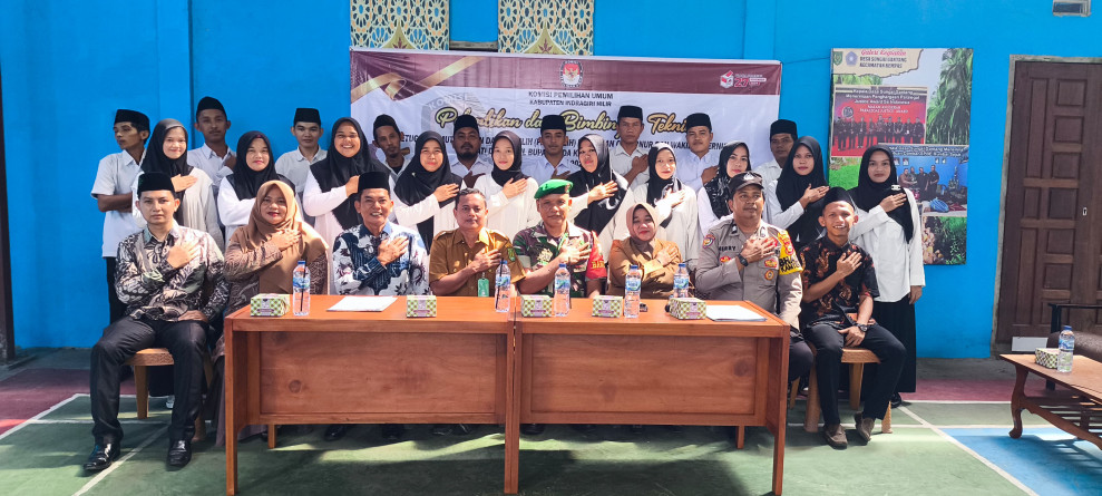 Babinsa Koramil 03/Tpl Hadiri Pelantikan dan Bimbingan Teknis Petugas Pemuktahiran Data Pemilih (Pantarlih)