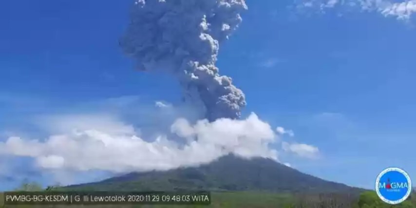 Aktivitas Gunung Ili Lewotolok Meningkat, 2 Minggu Erupsi 25-26 Kali Per Hari