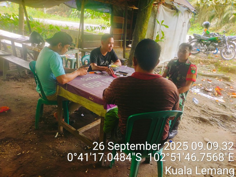 Tingkatkan Silaturahmi dan Kerjasama antara Babinsa Koramil 09/Kmg dan Masyarakat