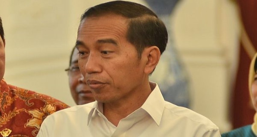 Jokowi: Tadi Mau Masuk Istana kok Polisi Banyak Sekali, Ada Apa?