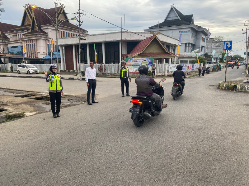 Dalam Rangka Operasi Zebra Lancang Kuning, Jajaran Polres Inhil Prioritaskan Pelayanan Masyarakat Melalui Program Strong Point