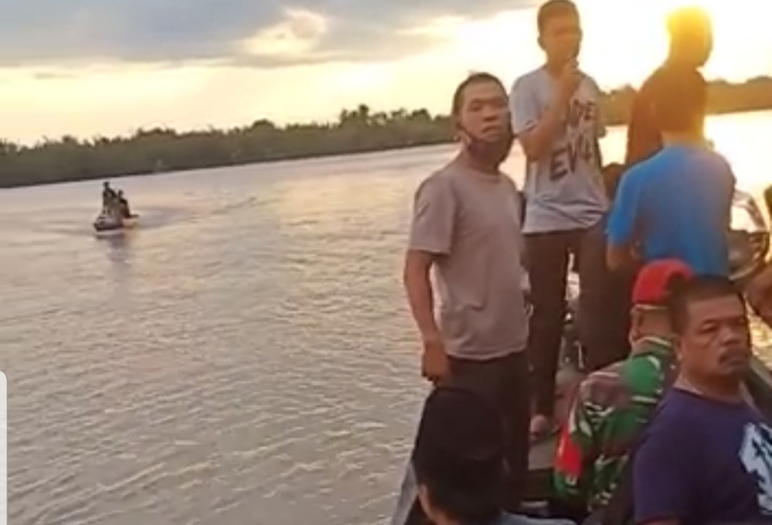 [Video] Masih Dalam Pencarian, Seorang Warga Sungai Luar Inhil Diterkam Buaya