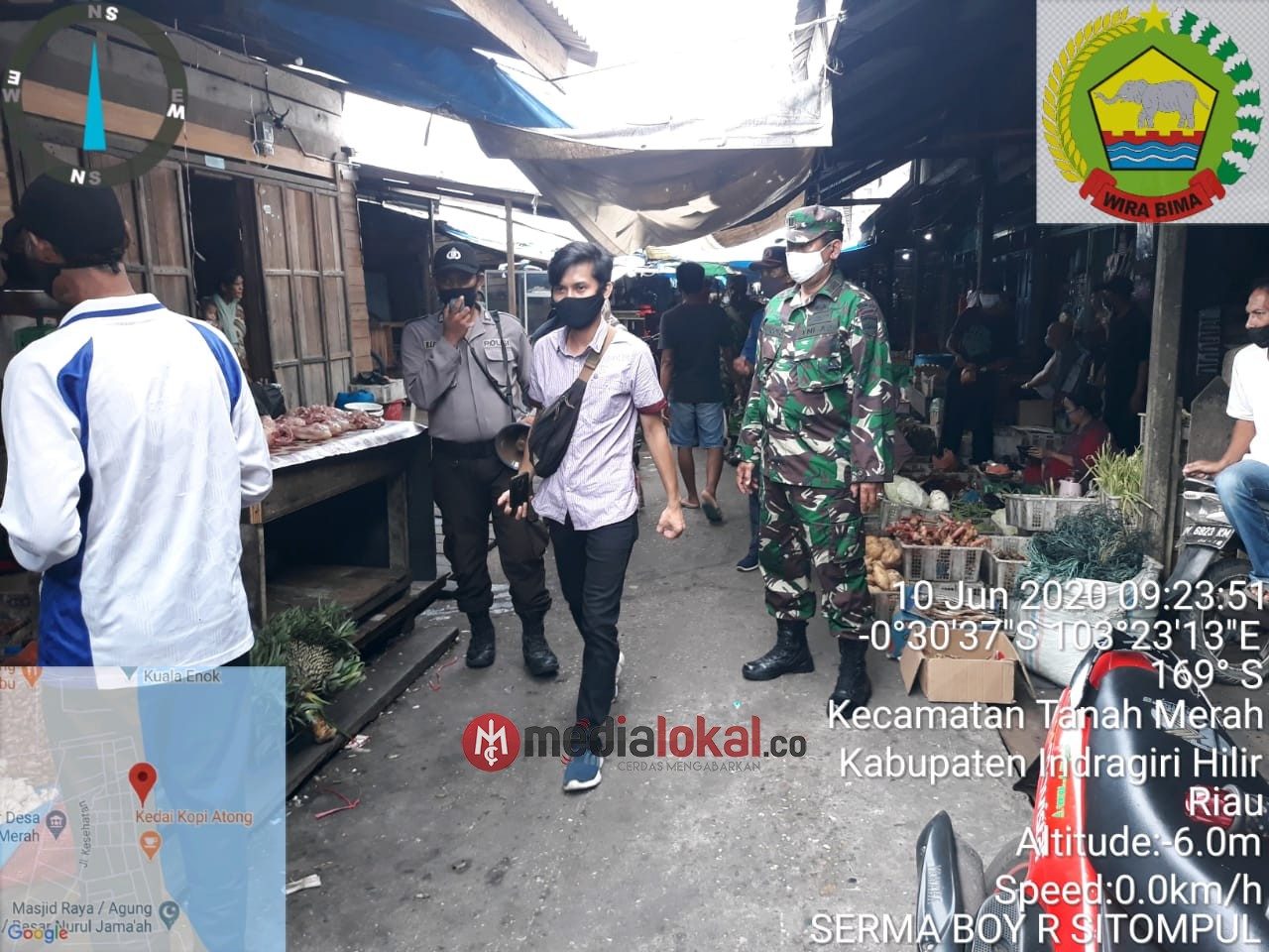 Danramil 02/Tanah Merah Pimpin Penegakan Disiplin di Kecamatan Tanah Merah