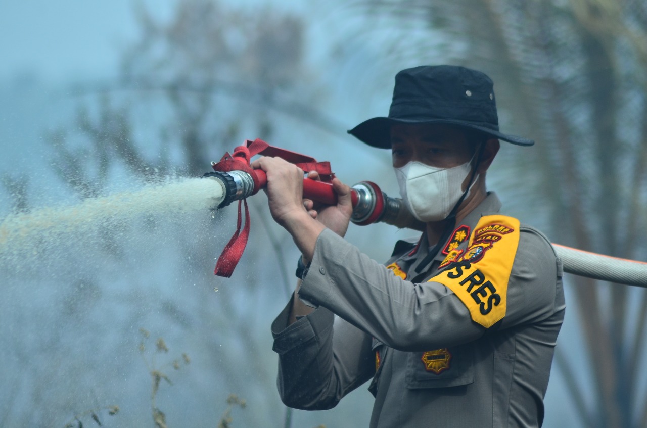 Kapolres Inhil Himbau Masyarakat Berikan Informasi Jika Ada Titik Api