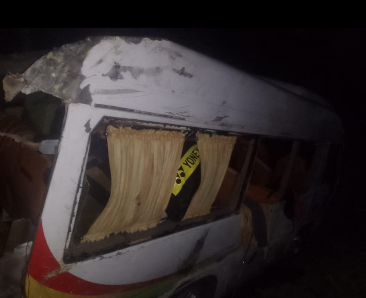 Mobil Disdik Riau yang Ditumpangi Siswa SMA Olahraga Alami Kecelakaan Tunggal di Kota Pinang