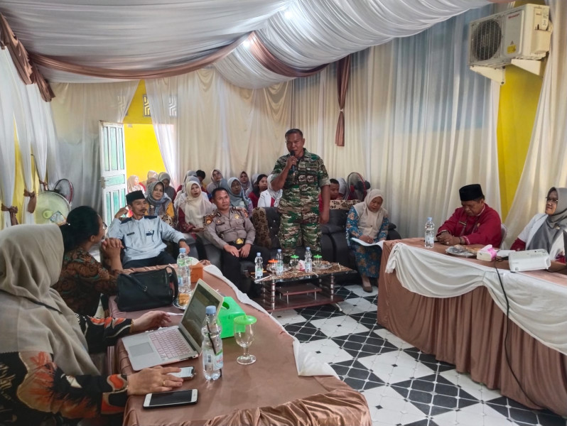 Babinsa Hadiri Penutupan Acara Dalam Rangka Re-Akreditasi UPT Puskesmas Sungai Salak