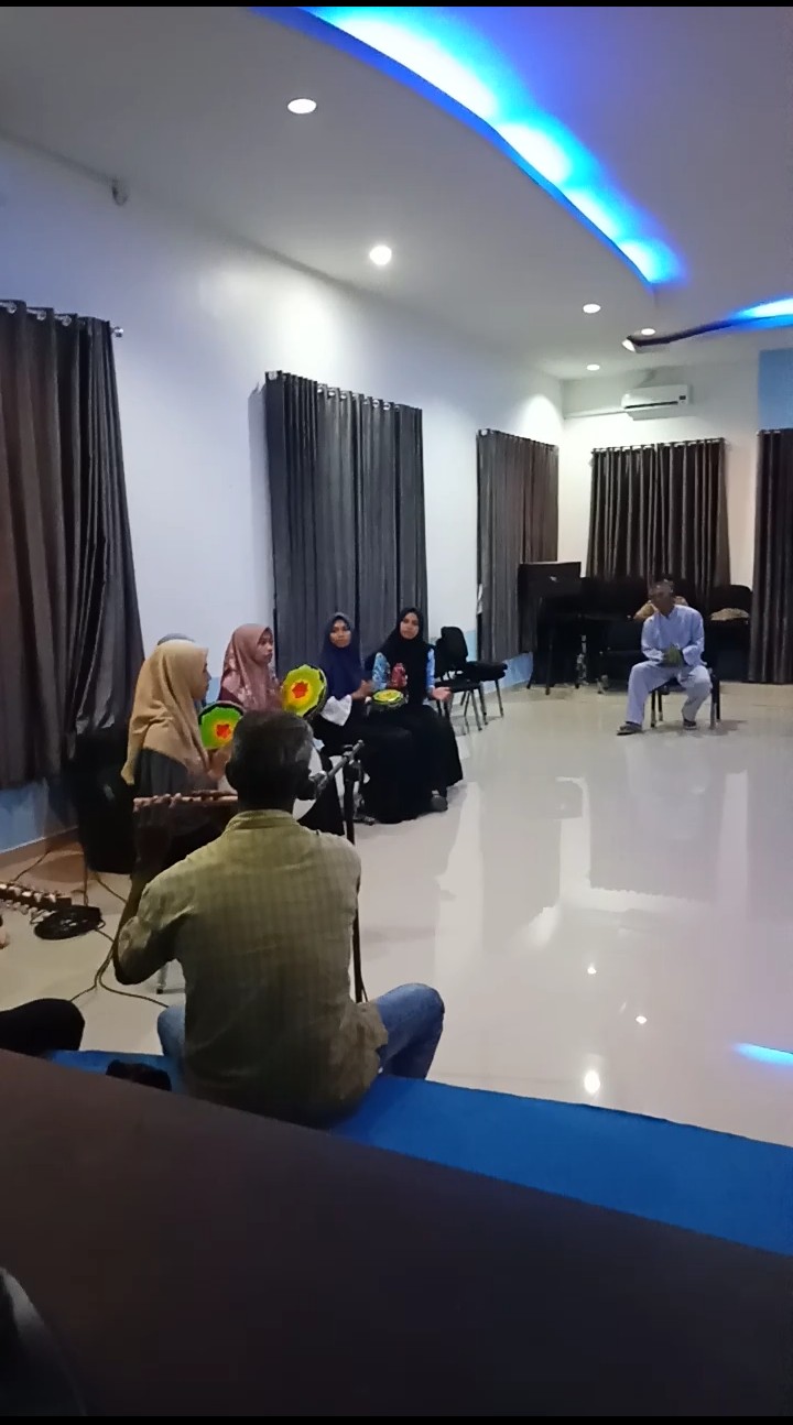 Kepala Desa Lancang Kuning Hidupkan Kembali Seni dan Budaya