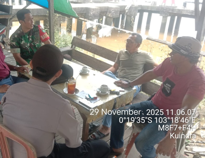 Babinsa Koramil 04/Kdr Ajak Masyarakat Untuk Jaga Keamanan dan Ketentraman di Lingkungan