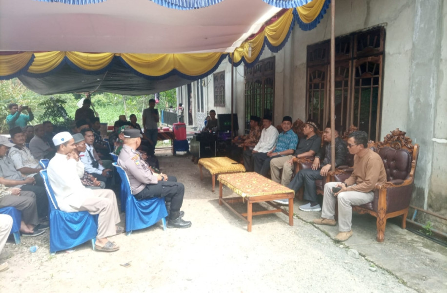 Wujud Pembangunan Infrastruktur Desa, Danramil 03/Tpl Dampingi Dandim 0314/Inhil Hadiri Syukuran dan Peninjauaan Perbaikan Jalan