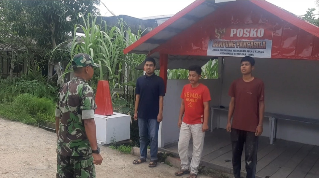 Dengan Komsos, Koramil 07/Reteh Ciptakan Kerukunan Di Lingkungan