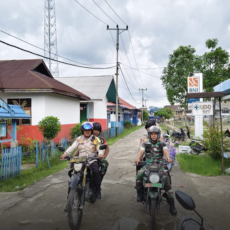 Jaga Kamtibmas, Personil Koramil 05/Gas Laksanakan Patroli Sinergitas Guna Antisipasi Tindakan Kriminal