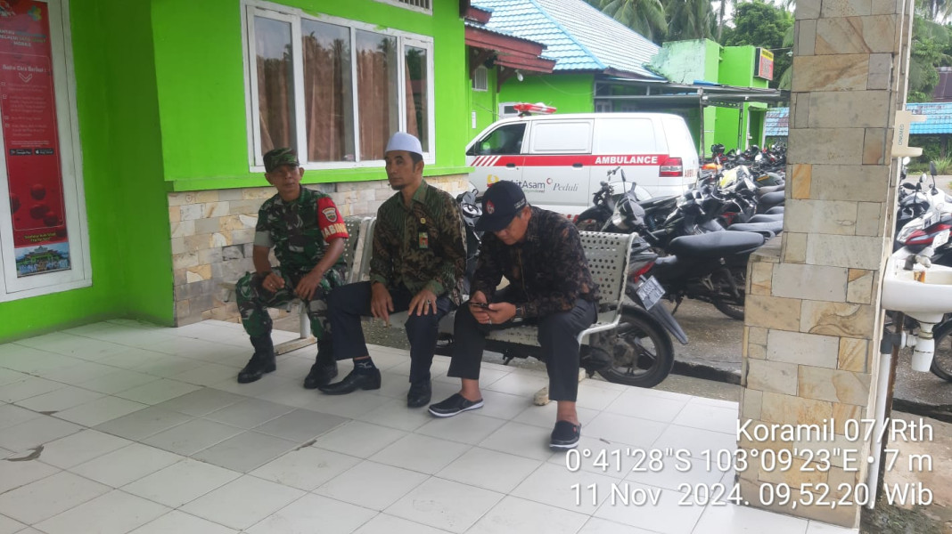 Koramil 07/Reteh Jalin Kebersamaan dan Kedekatan Dengan Masyarakat Setempat