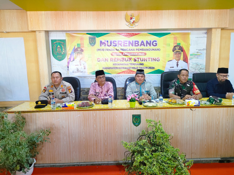 Babinsa Koramil 03/Tpl Hadiri Musrembang RKPDes dan Rembuk Stunting Tingkat Kecamatan Tempuling