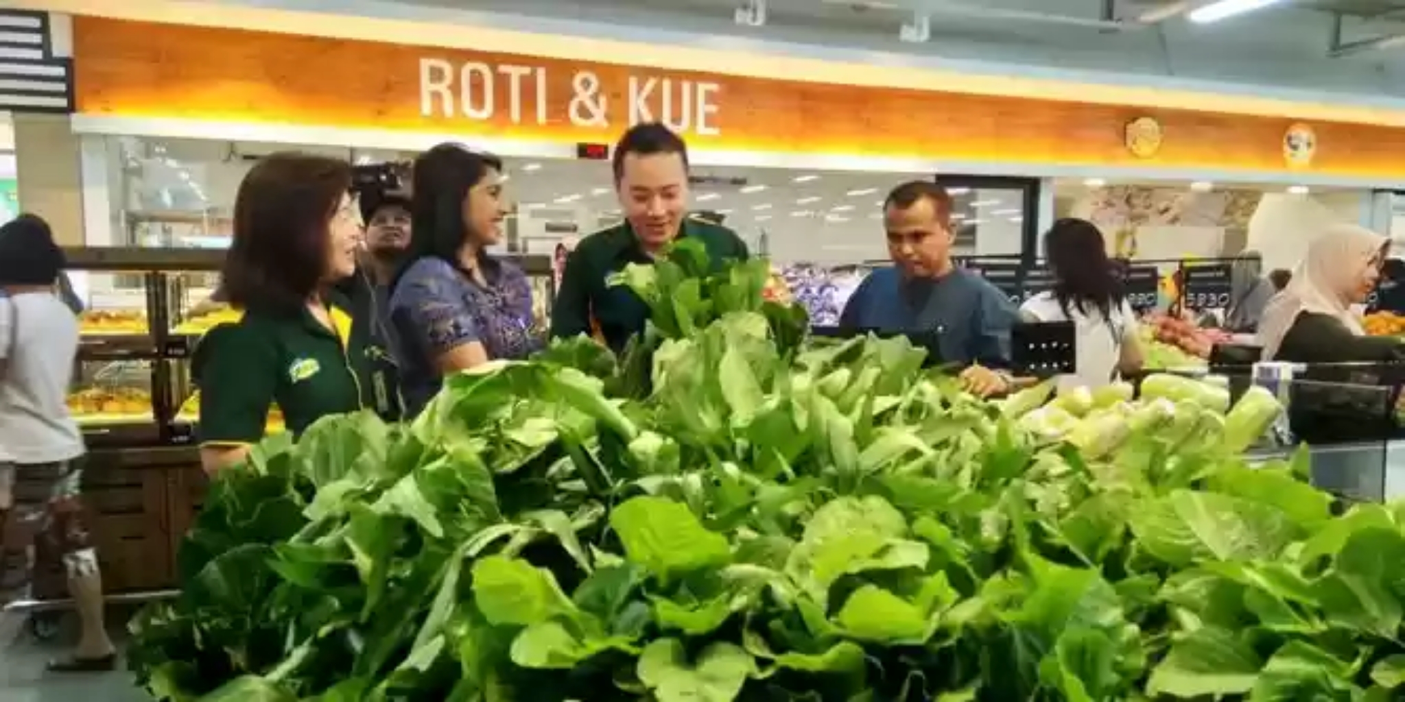 Giant Tumbang, Nasib Ratusan UMKM Terancam