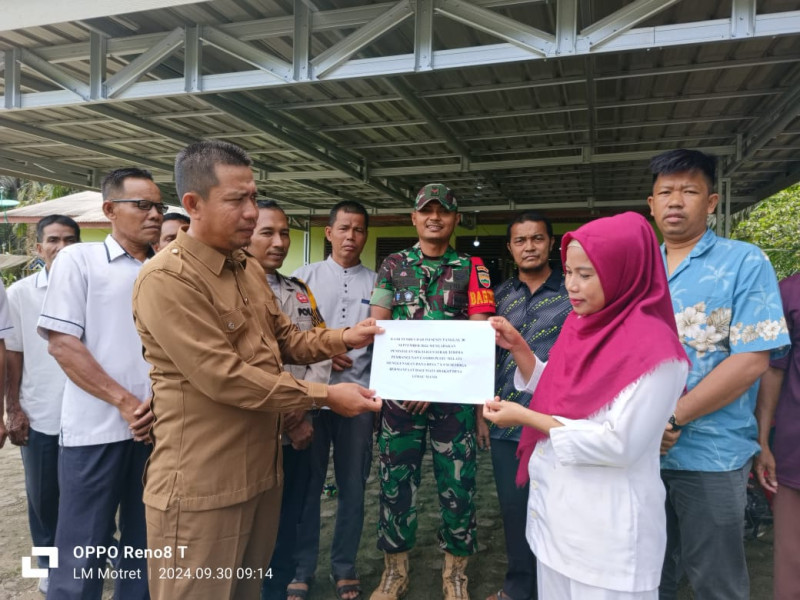 Danramil 09/Kmg Dampingi Penyerahan Kanopi Kepada Pustu Melati