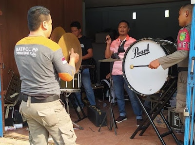 Latihan Rutin, Tim Korsik Satpol PP Inhil Padukan Nada dan Bunyi