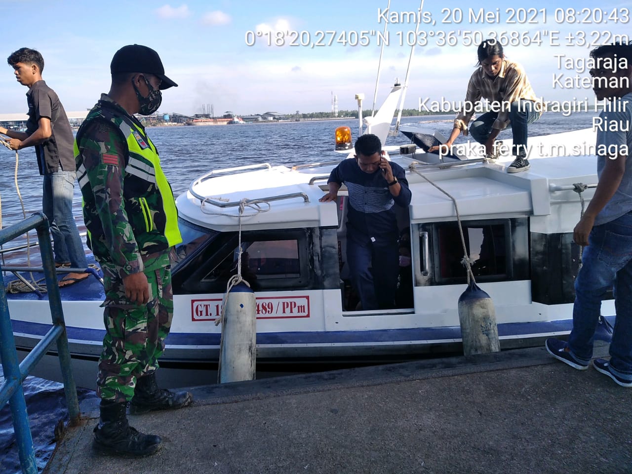 Praka Ferry S Pantau Aktifitas di Pelabuhan Syahbandar Guntung
