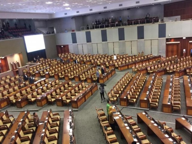 Bahas RAPBN 2020, Rapat Paripurna Cuma Dihadiri Setengah Anggota DPR