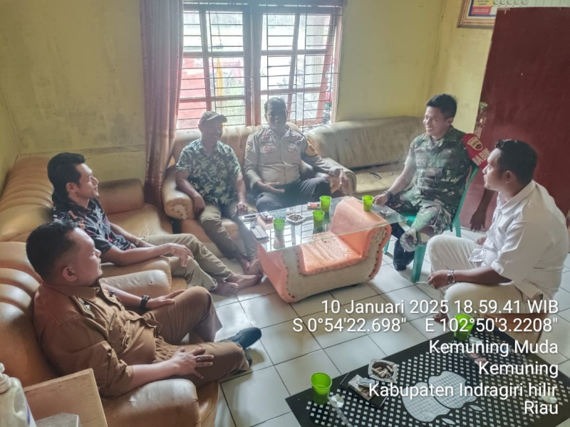 Komsos Babinsa Koramil 09/Kemuning, Meningkatkan Kekompakan di Kemuning Muda