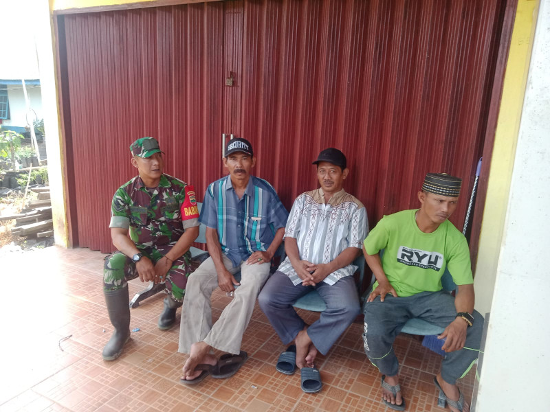 Babinsa Serda Johansah Giat Jalin Silaturahmi Antar Sesama di Binaan