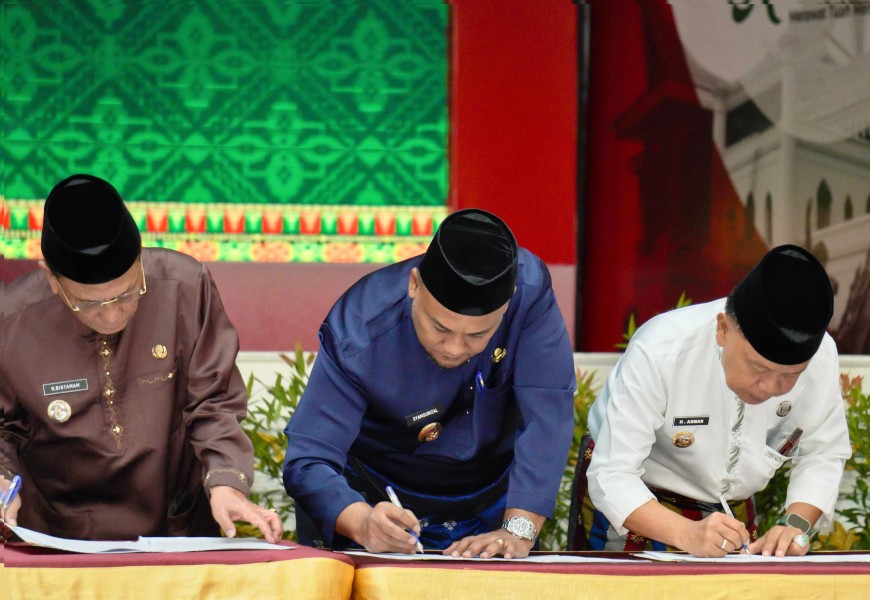 Dorong Akselerasi Pembangunan KDMP, Wabup Siak MoU Pinjam Pakai Aset Daerah