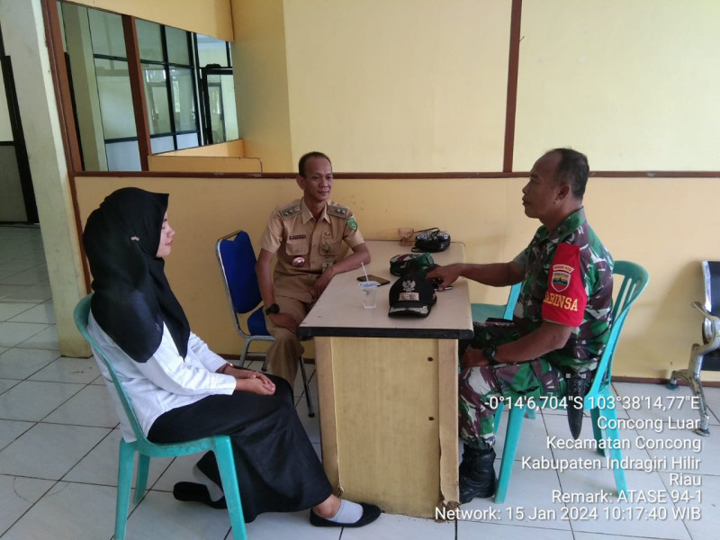 Jalin Silaturahmi, Danpos Komsos Dengan Pejabat Kelurahan