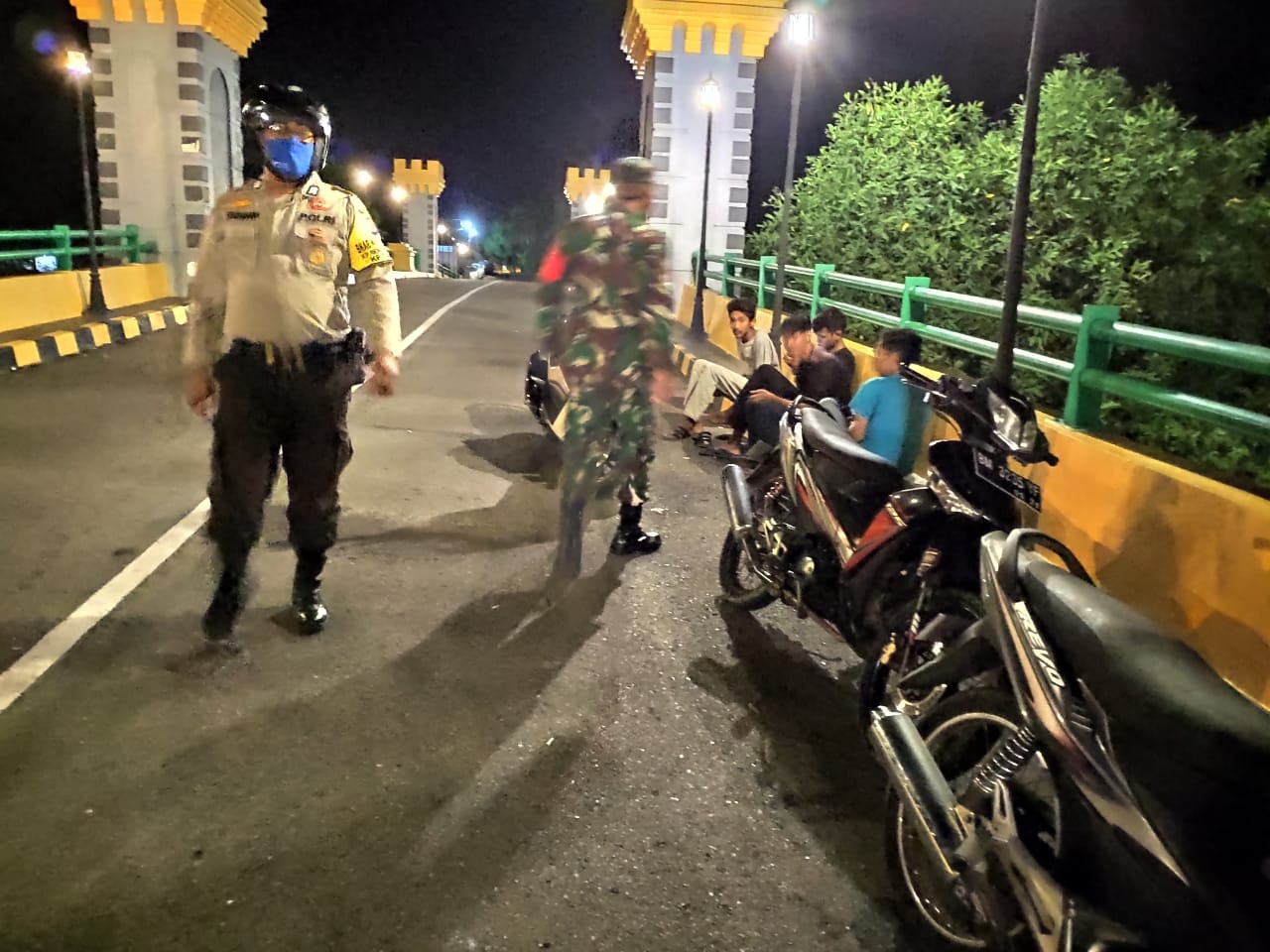 Tim Patroli Gabungan TNI/Polri Ciduk 17 Pemuda Lagi Kumpul