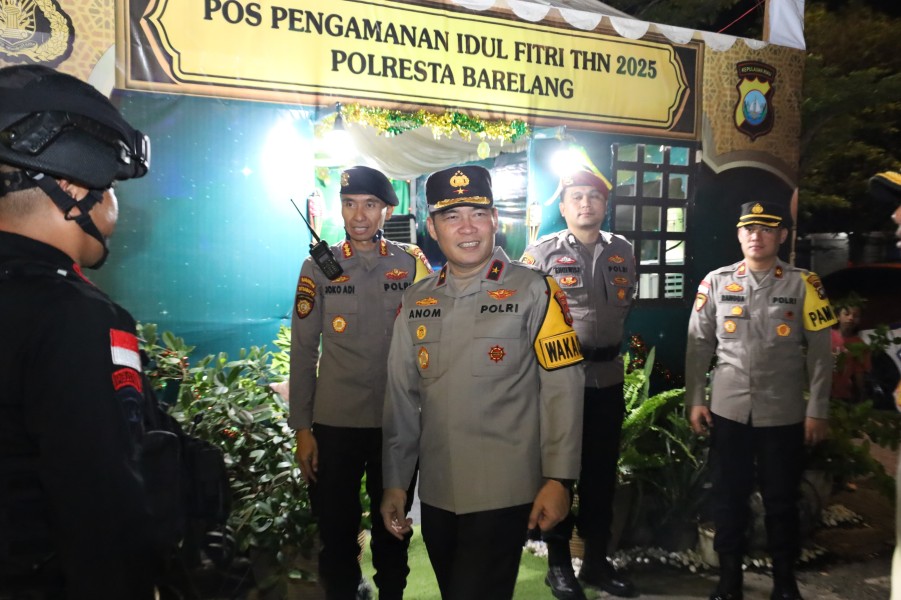 Wakapolda Kepri Tinjau Pos Pengamanan Operasi Ketupat Seligi 2025 di Batam