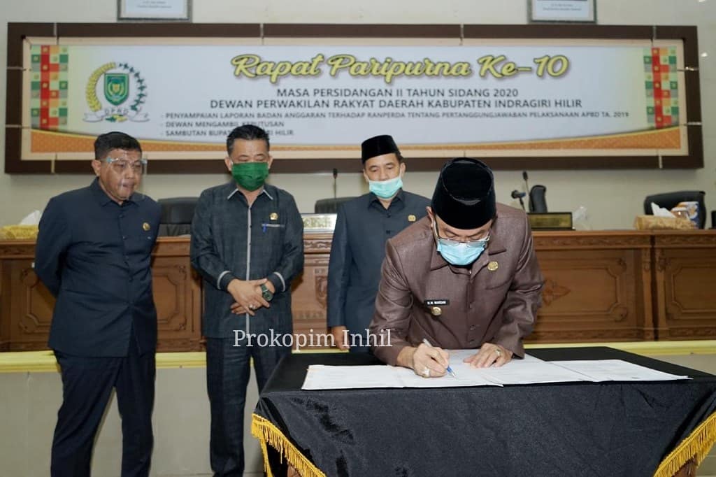 Hadiri Paripurna ke-10 Masa Sidang II Tahun 2020 DPRD Inhil, Bupati Inhil Sampaikan ini