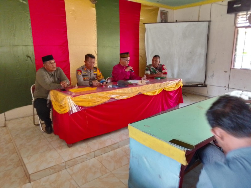 Komsos Babinsa Serka Ferry Barus, Tingkatkan Hubungan dengan Masyarakat