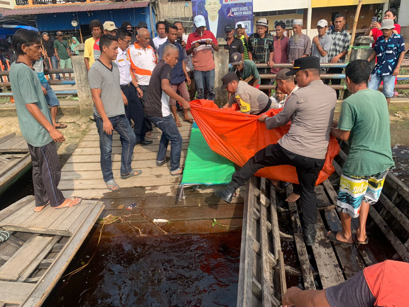 Seorang Mayat Laki Laki Mengapung Di sungai Gaung, Ini Kata  Kapolsek