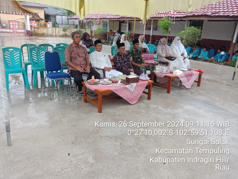 Babinsa Koramil 03/Tpl Hadiri Maulid Nabi SAW 1446 H/2024 M di SDN 001 Sungai Salak