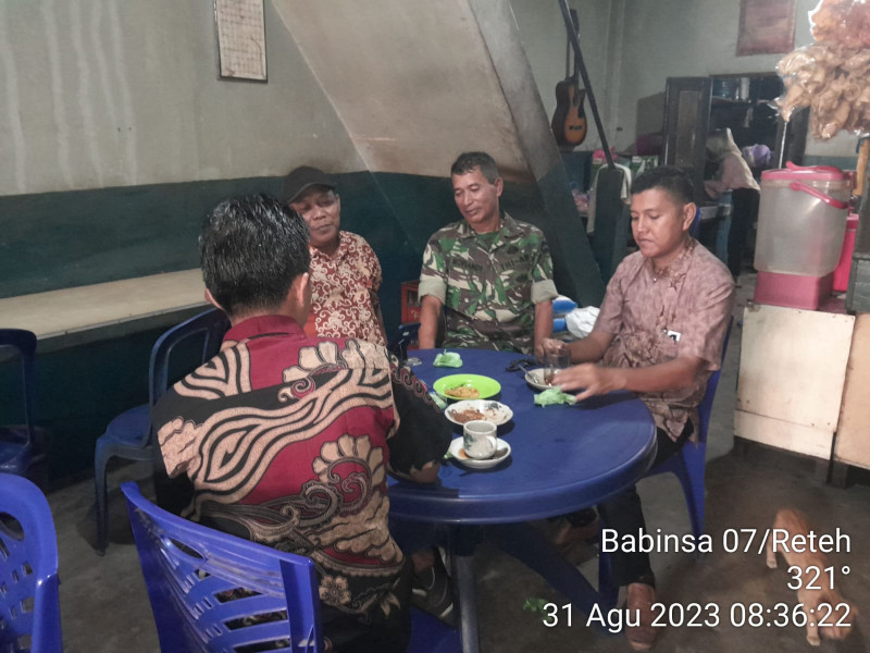 Peduli Terhadap Lingkungan, Jaga Keamanan di Wilayah, Koramil 07/Reteh Ajak Masyarakat Jaga Ketertiban