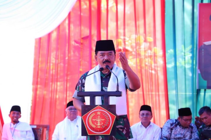 Panglima TNI Sambangi Pondok Pesantren Nurul Yaqin di Padang