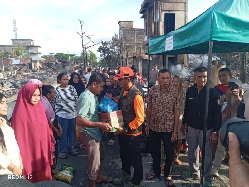 Bupati Herman: Inhil Harus Bahu-Membahu Pulihkan Warga Korban Kebakaran Pasar Bom
