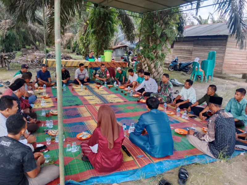 Danramil 09/Kemuning Gelar Temu Ramah dan Silaturrahmi Kepada Aparat Desa