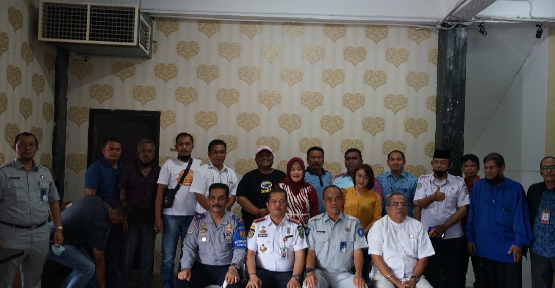 PT Jasa Raharja Cabang Riau Berikan Penghargaan Kepada Perusahaan Otobus